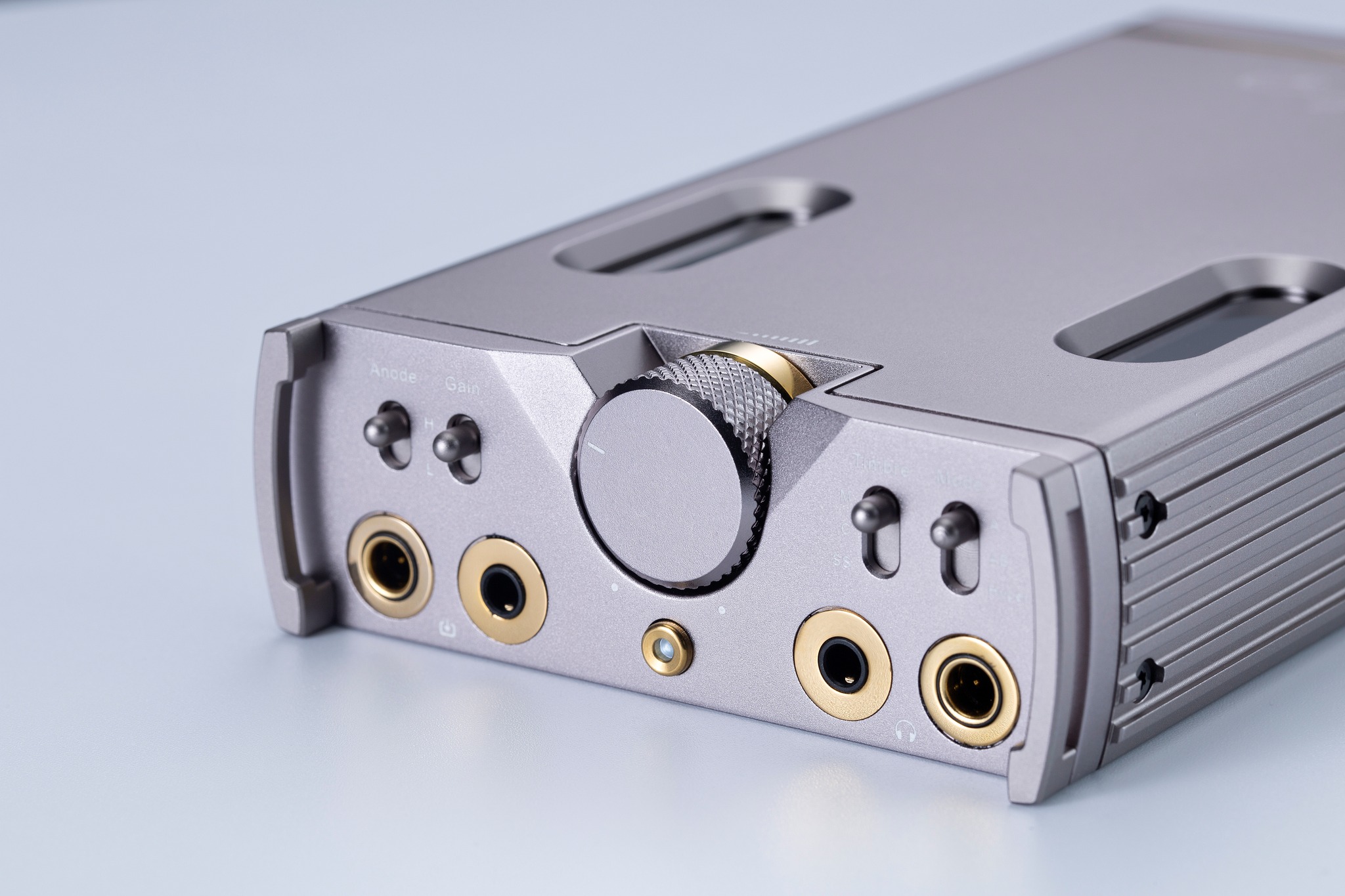 Cayin C9ii Titanium